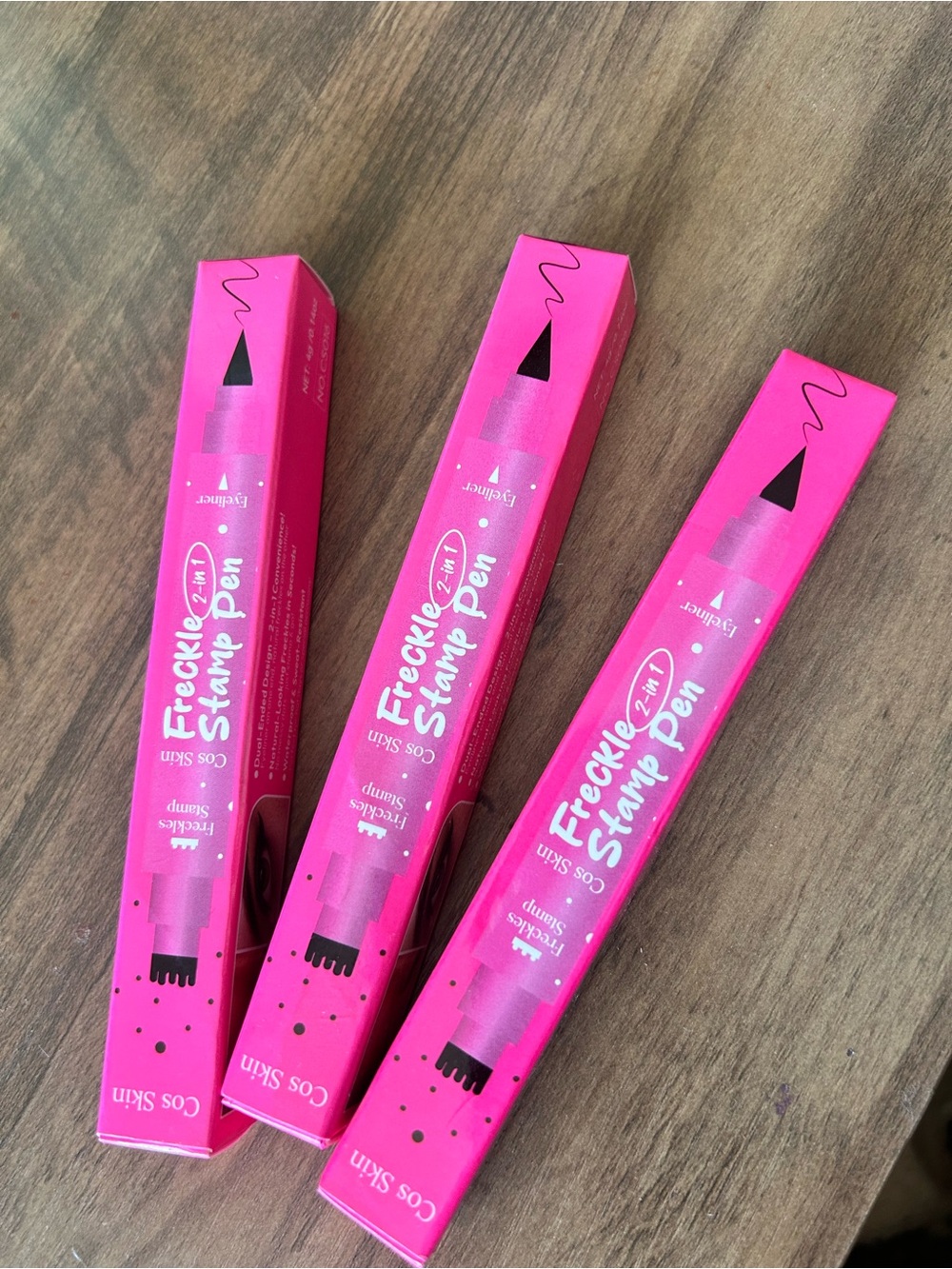 Theater photoshoot Freckle Stamp Pen brown with black cat eye liner marker x 3